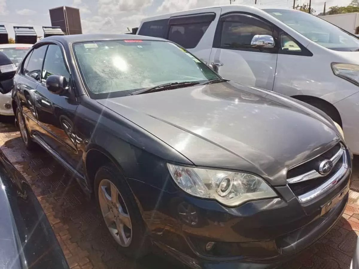 Subaru Legacy - 2008