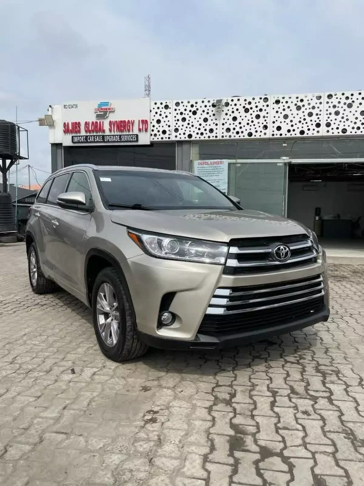 Toyota Highlander - 2015