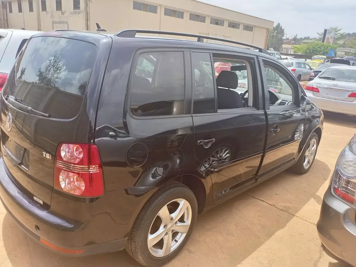 car Left