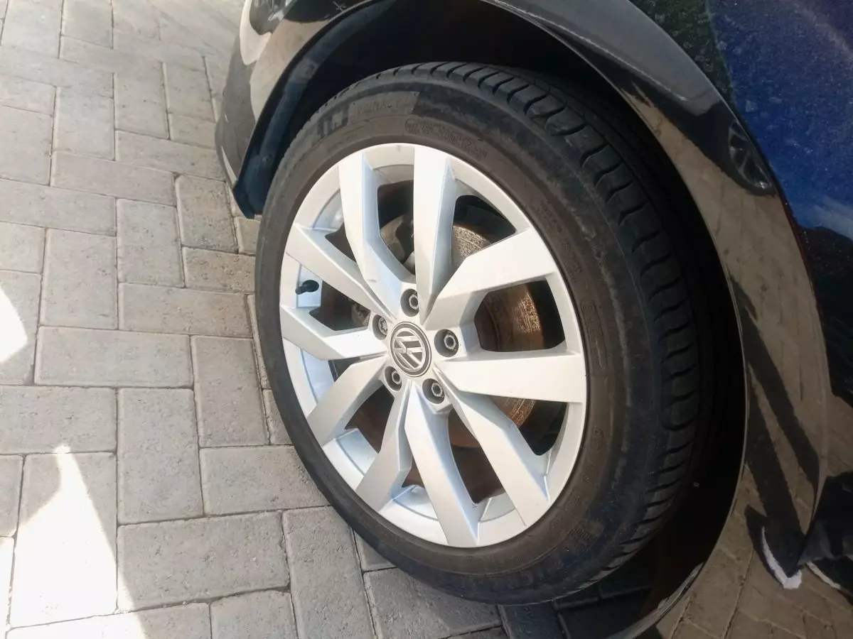 tyre0