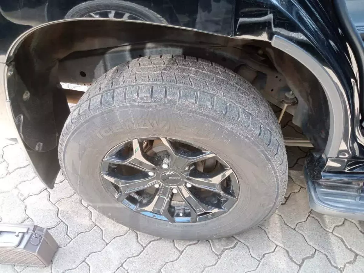 tyre3