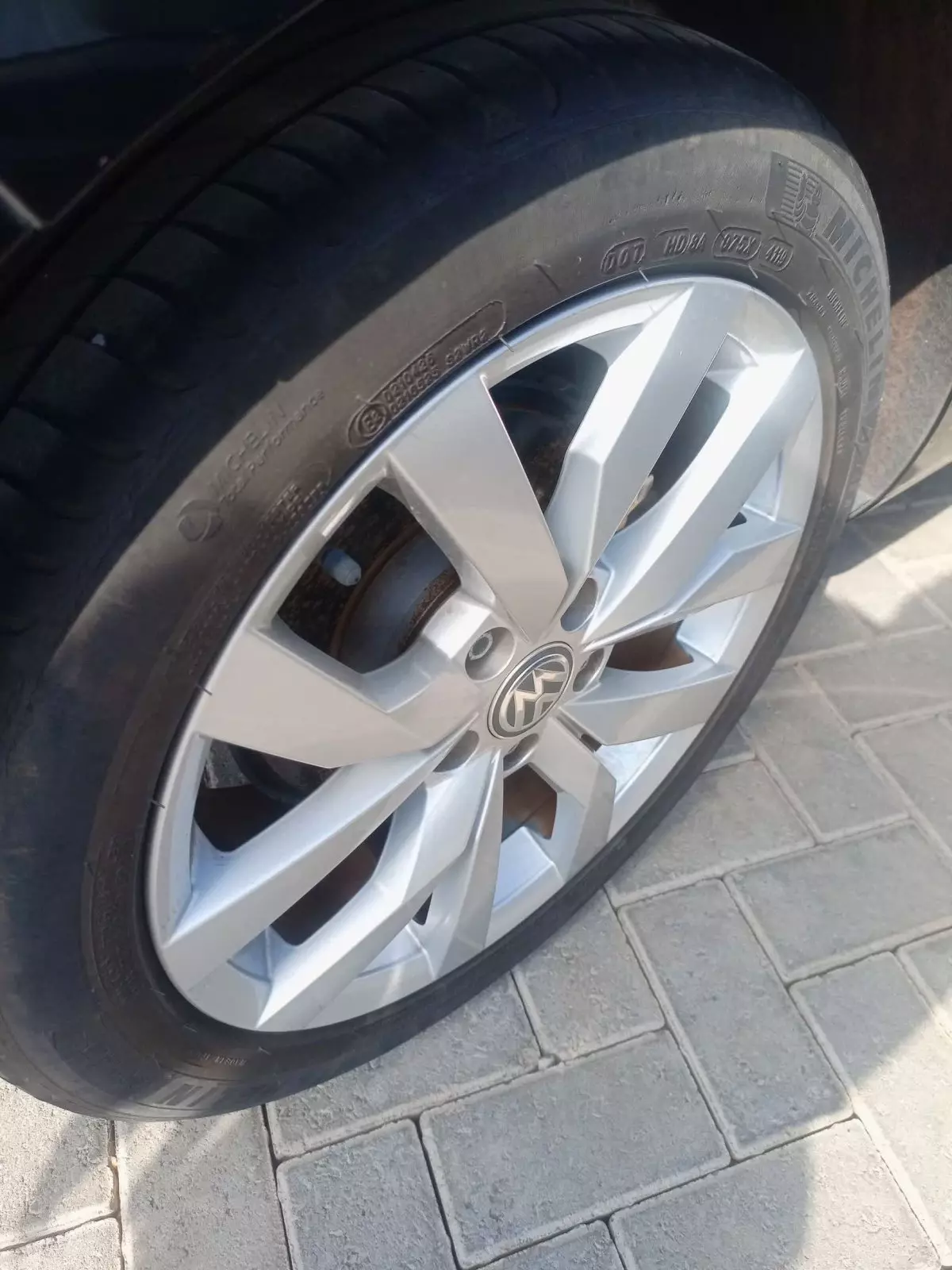 tyre2