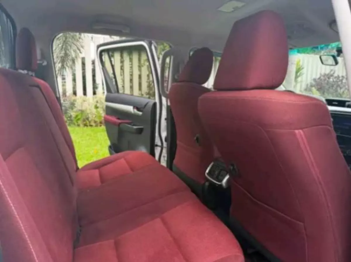 interiorBack