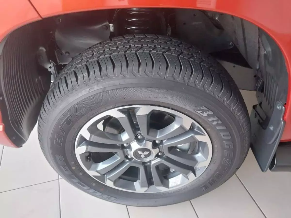 tyre2
