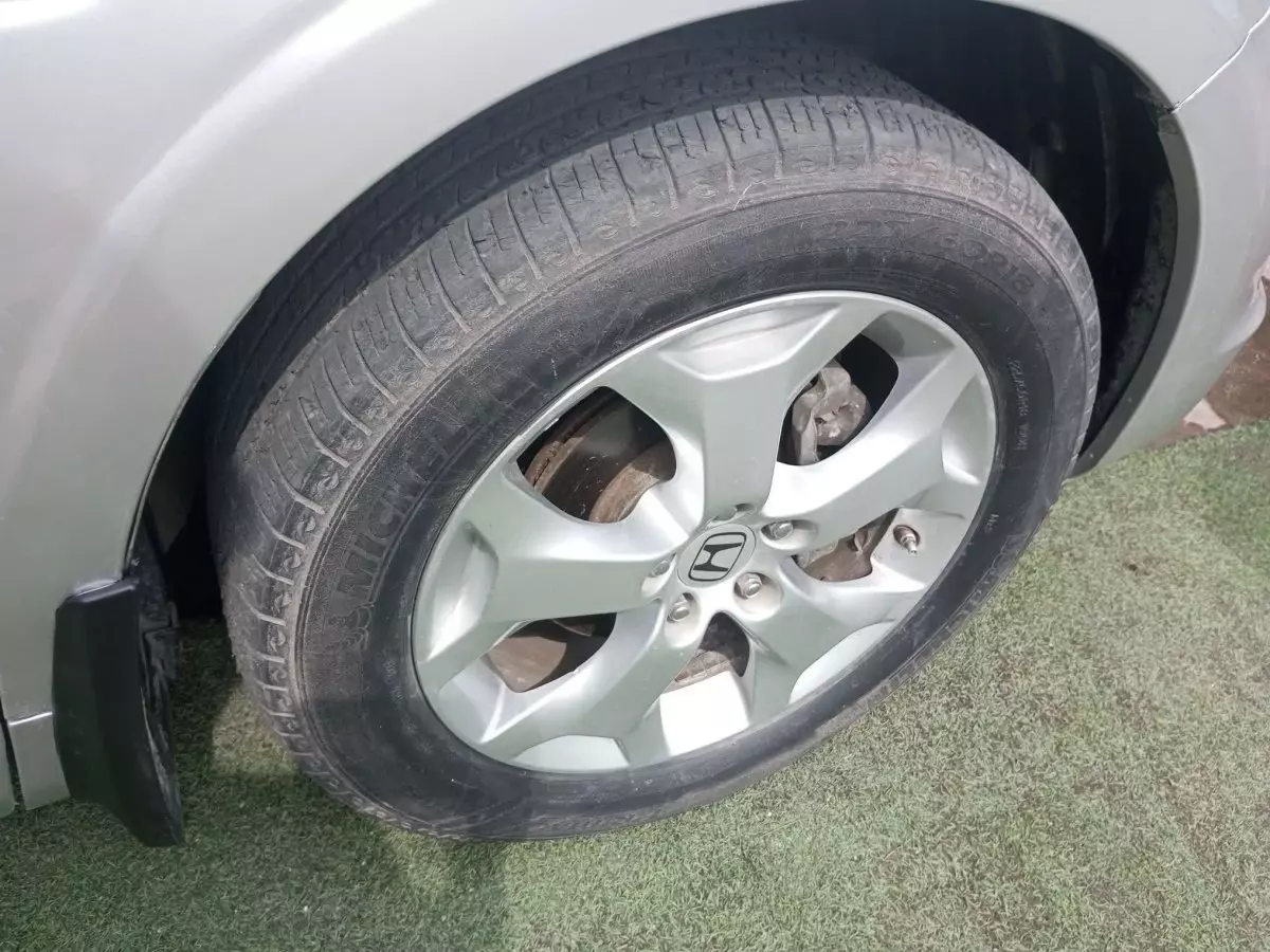 tyre2