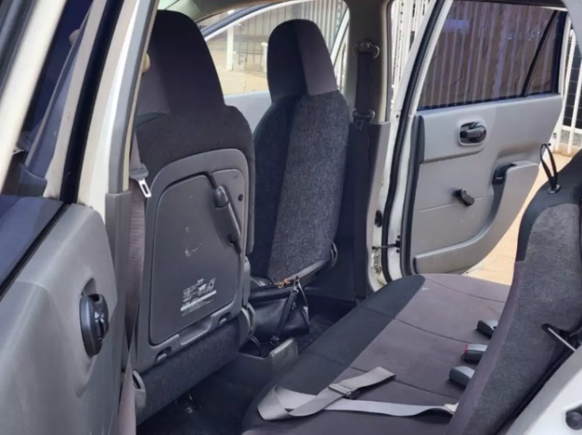 interiorBack