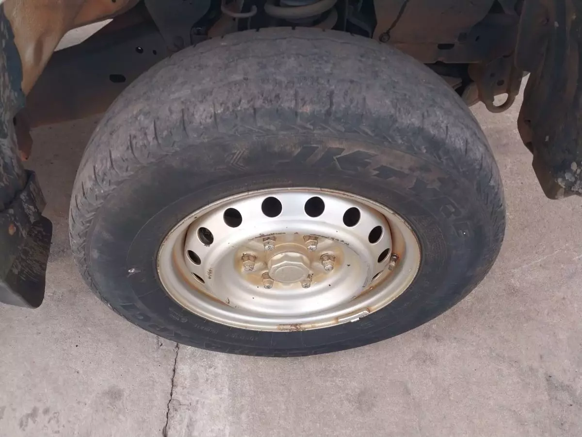tyre2