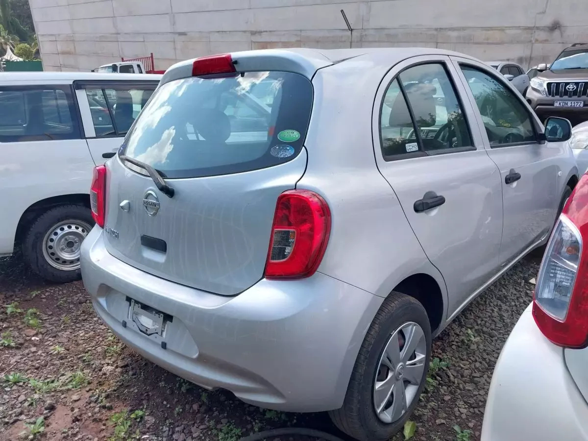 car Back
