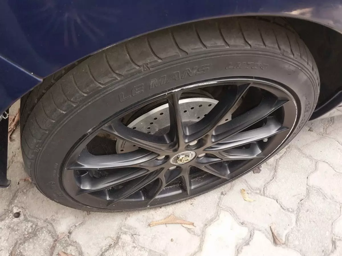 tyre0