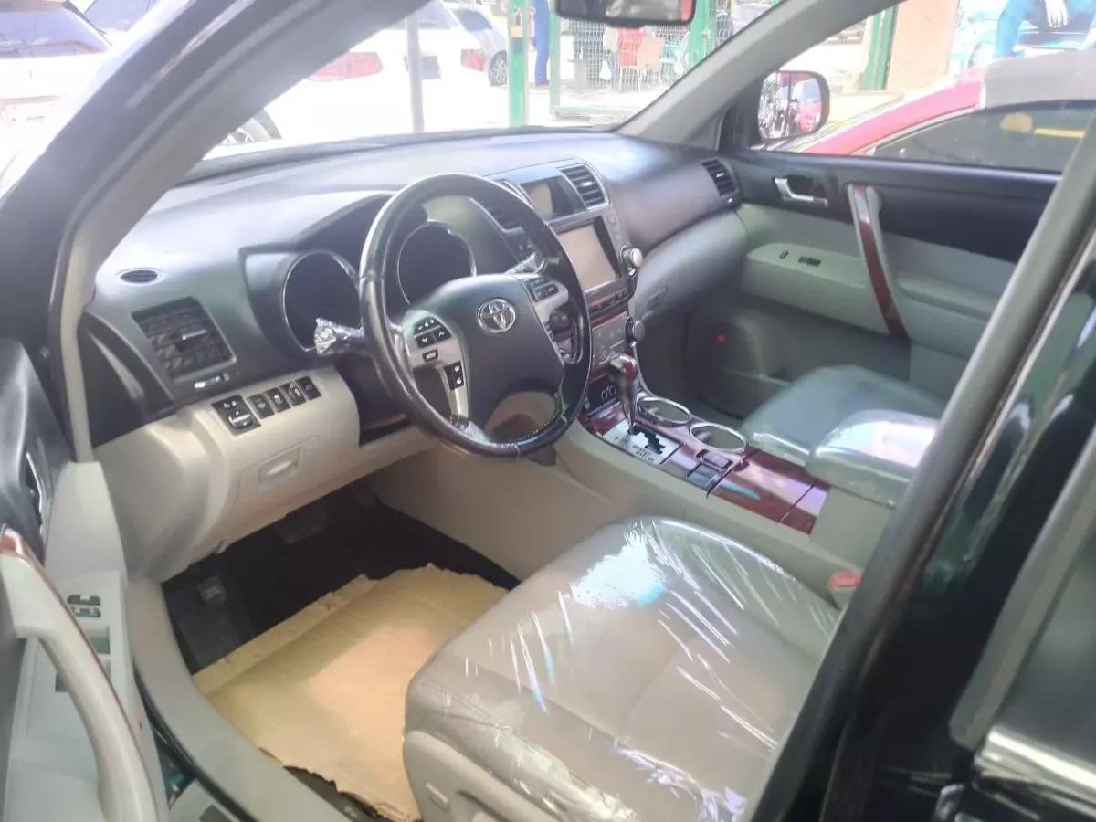 car Left Front