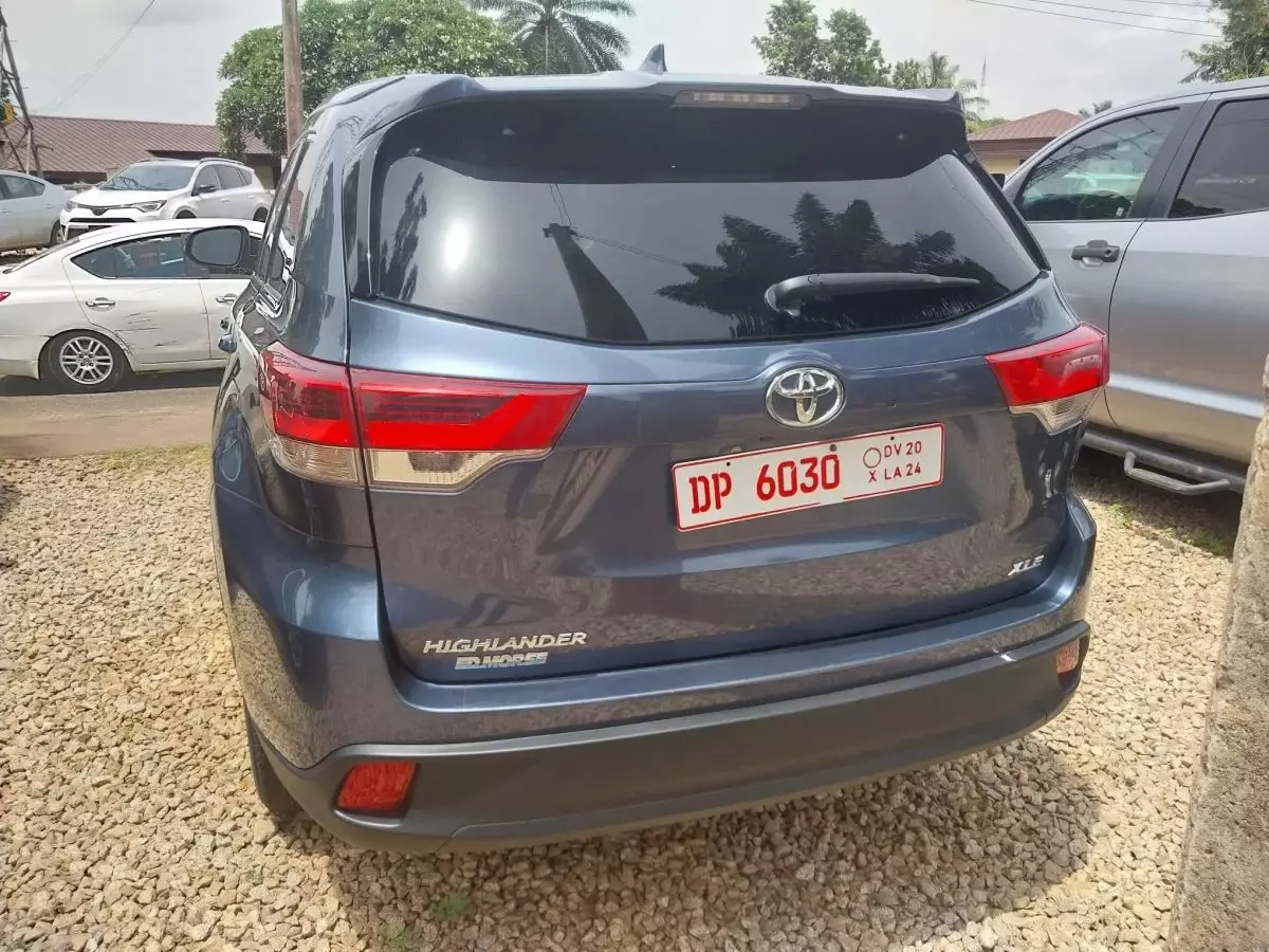 car Back