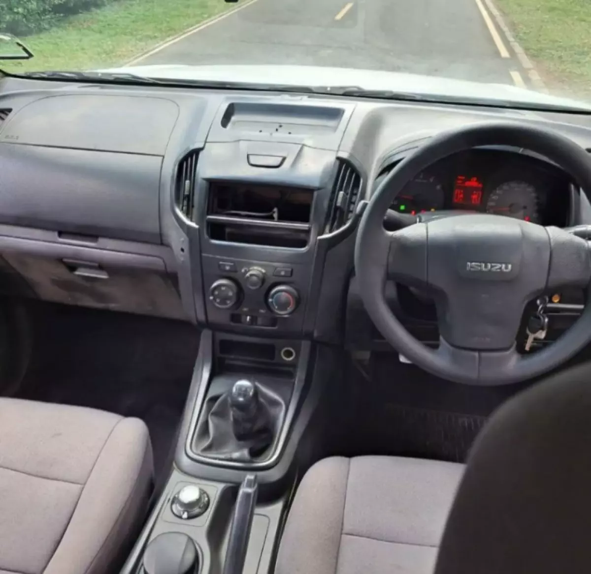 interiorFront