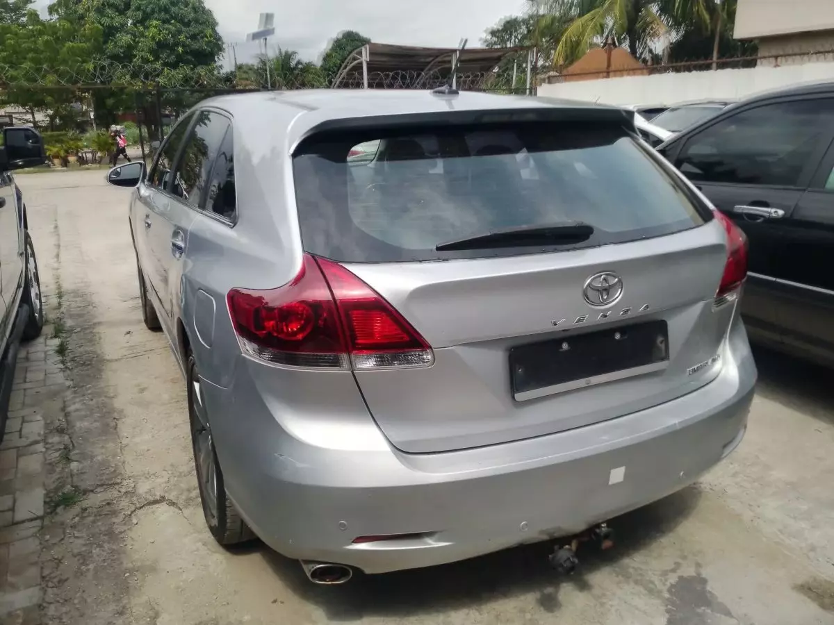 car Left Back