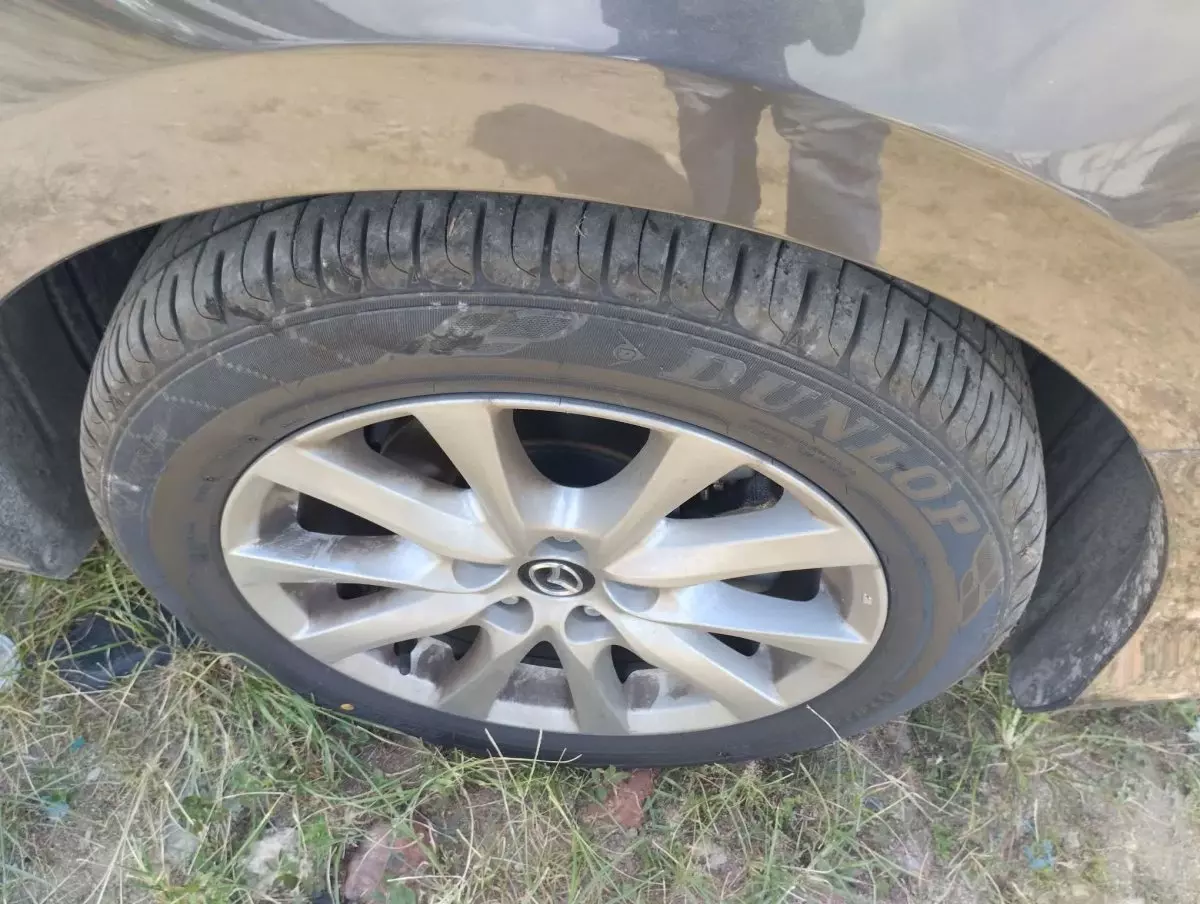 tyre3