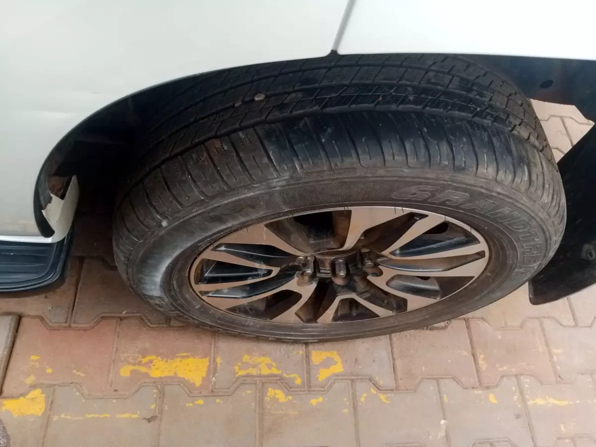 tyre1