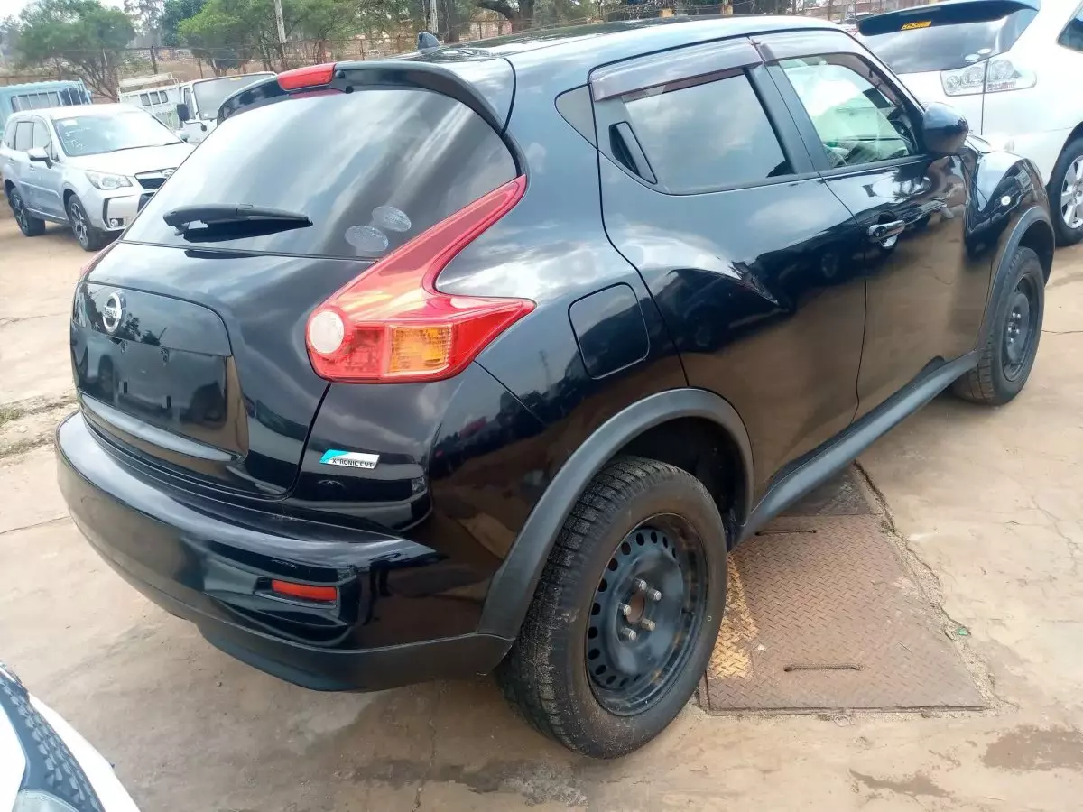 car Right Back