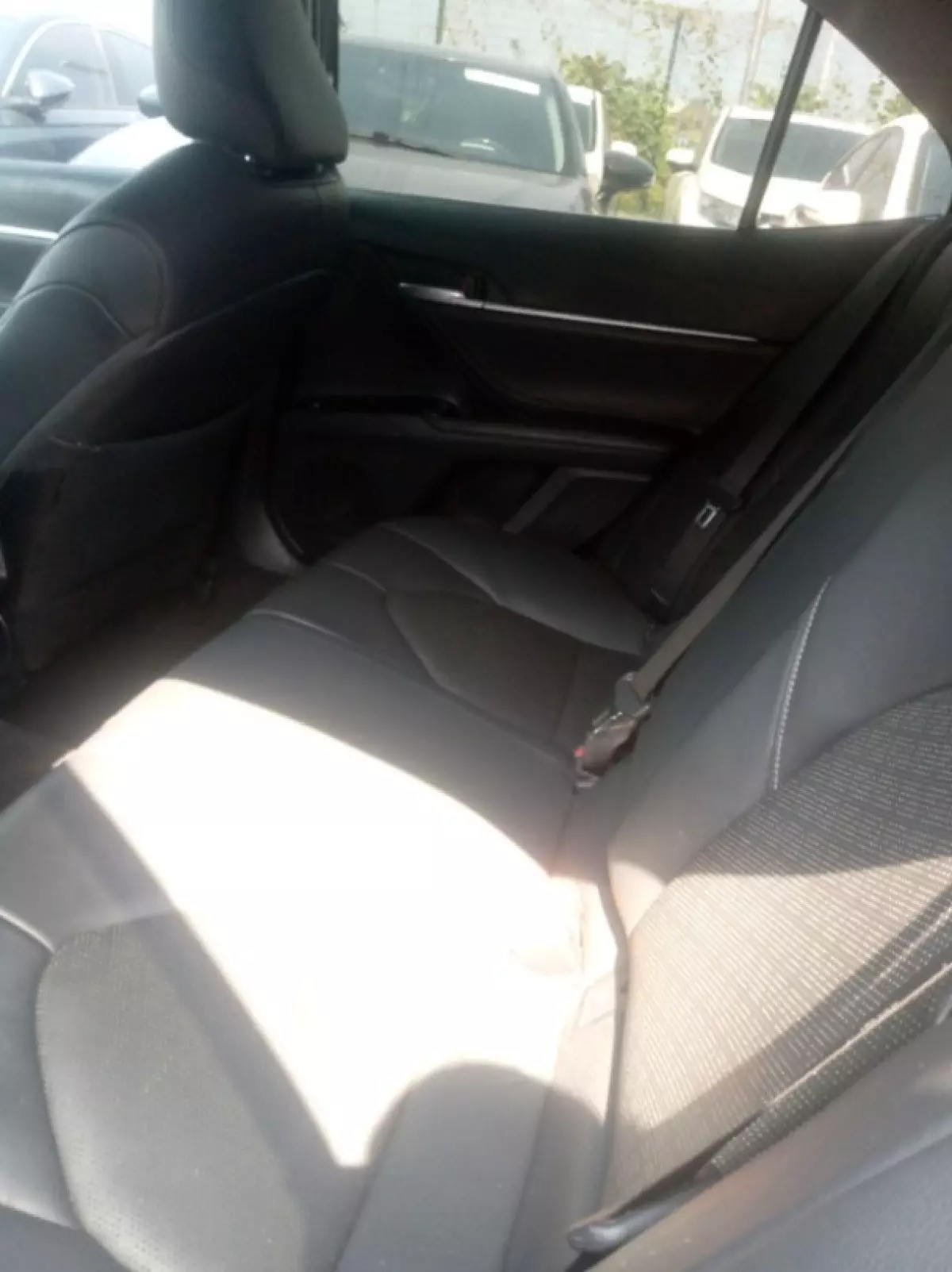 interiorBack