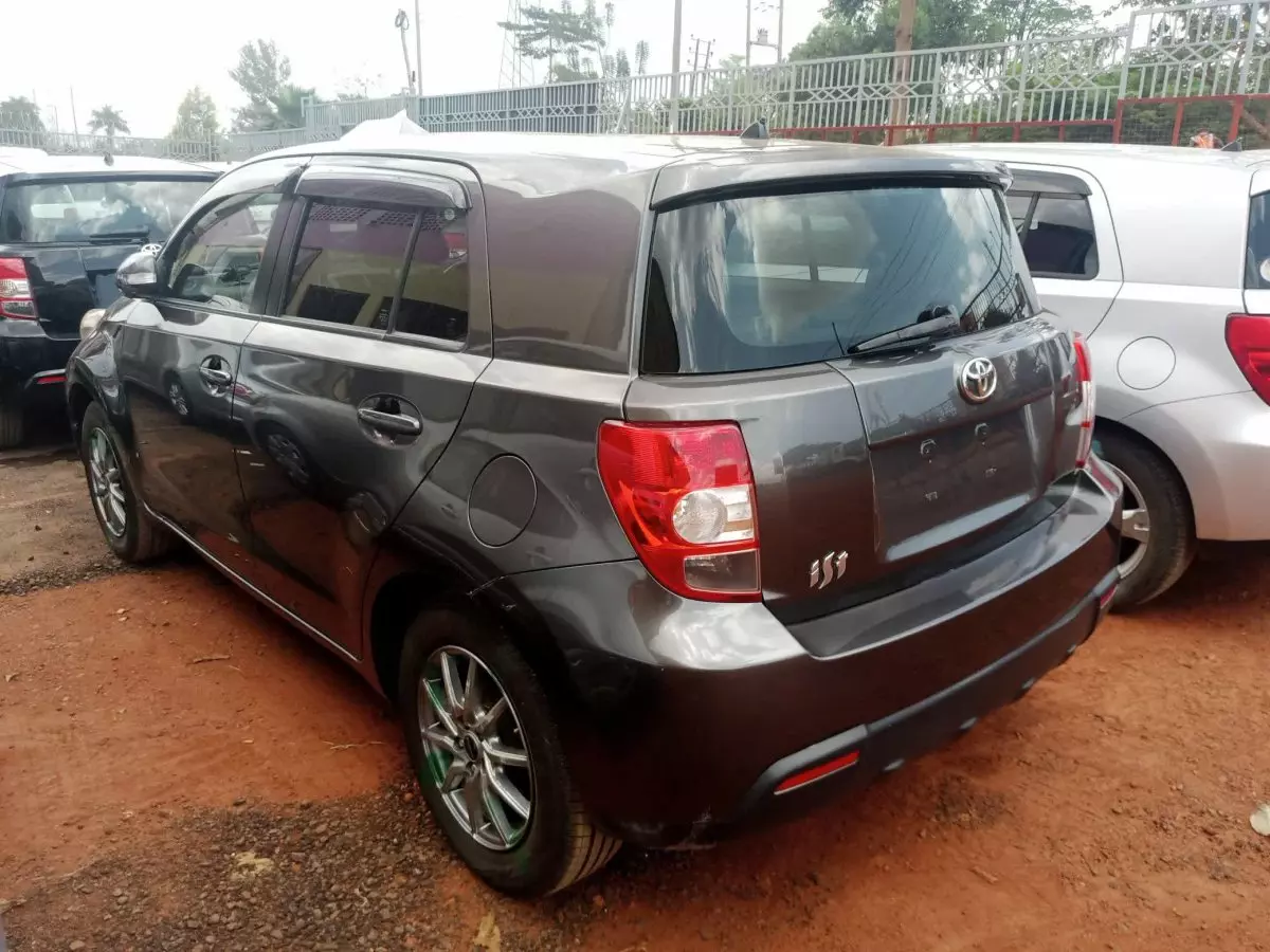 car Left Back