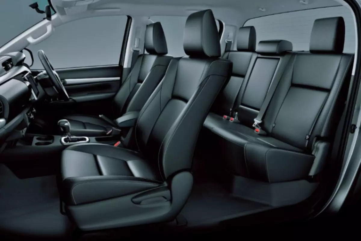 interiorBack