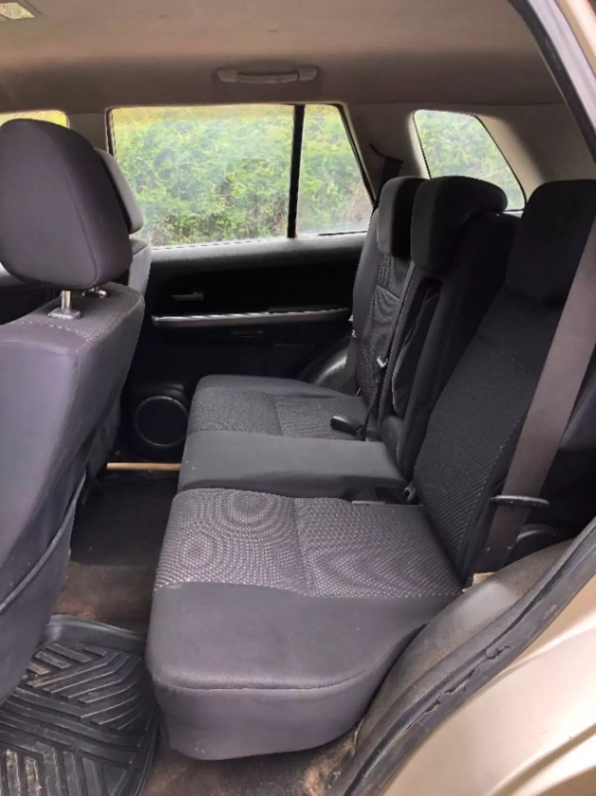 interiorBack