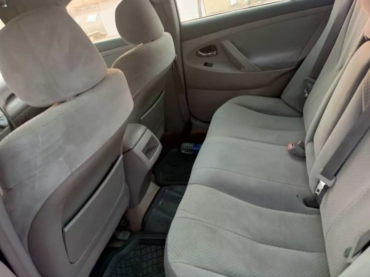 interiorBack