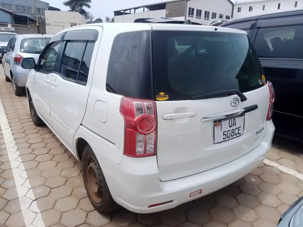 car Left Back