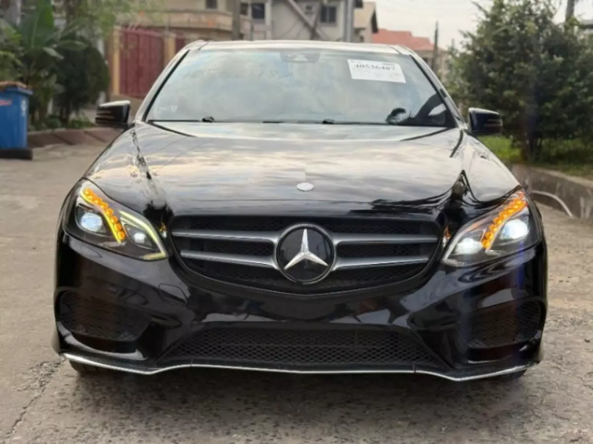 Mercedes-Benz E350 - 2014