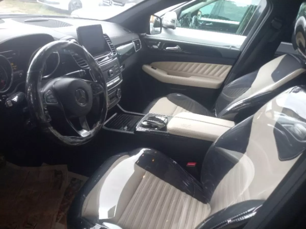Mercedes-Benz GLE 450 - 2016
