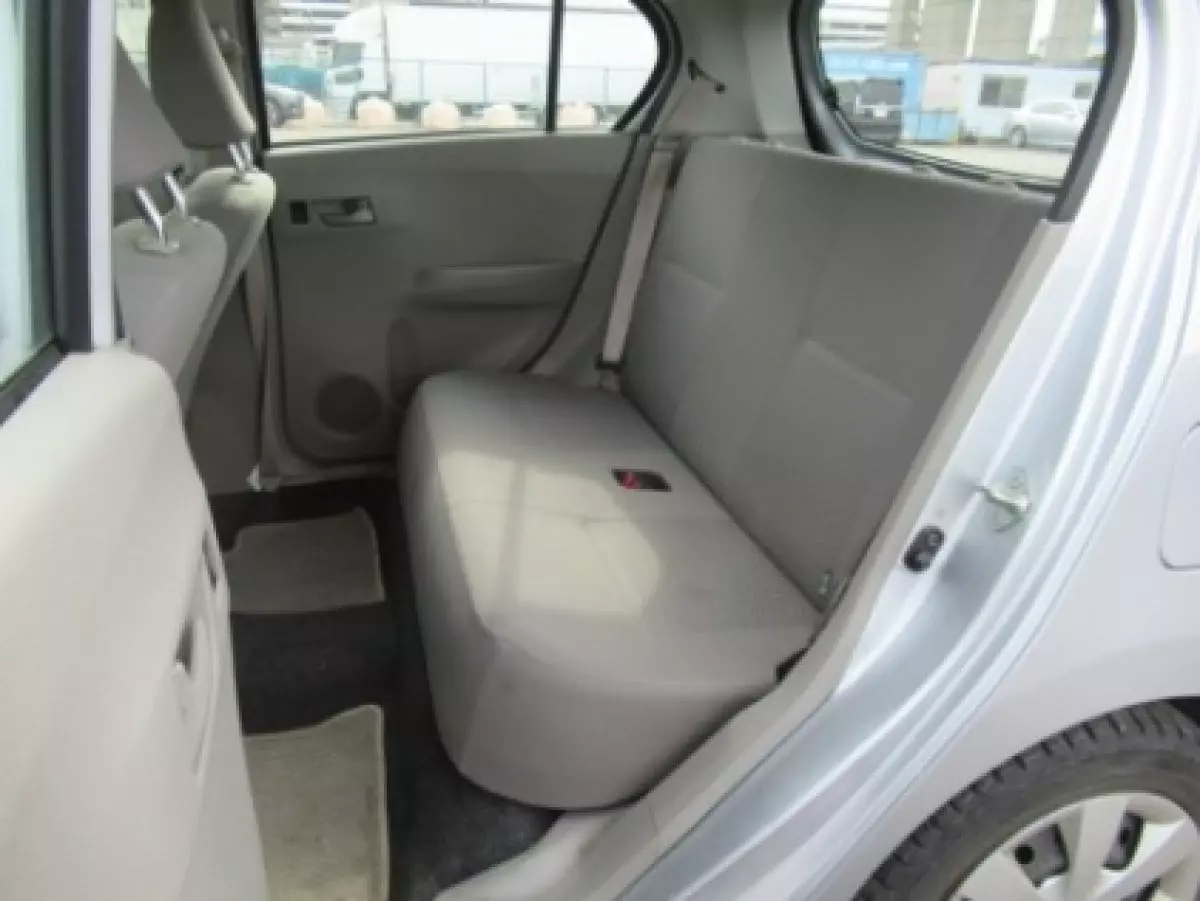 interiorBack