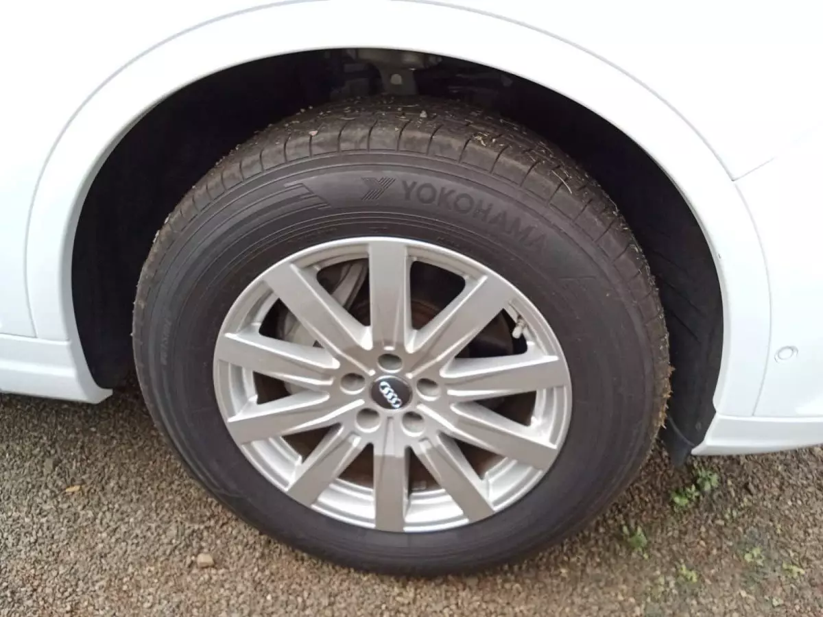 tyre1