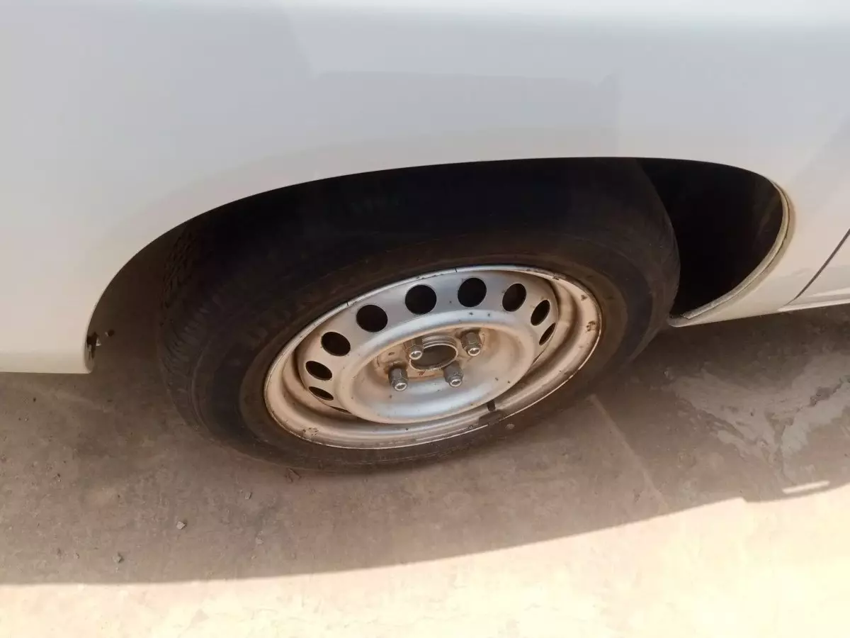 tyre3