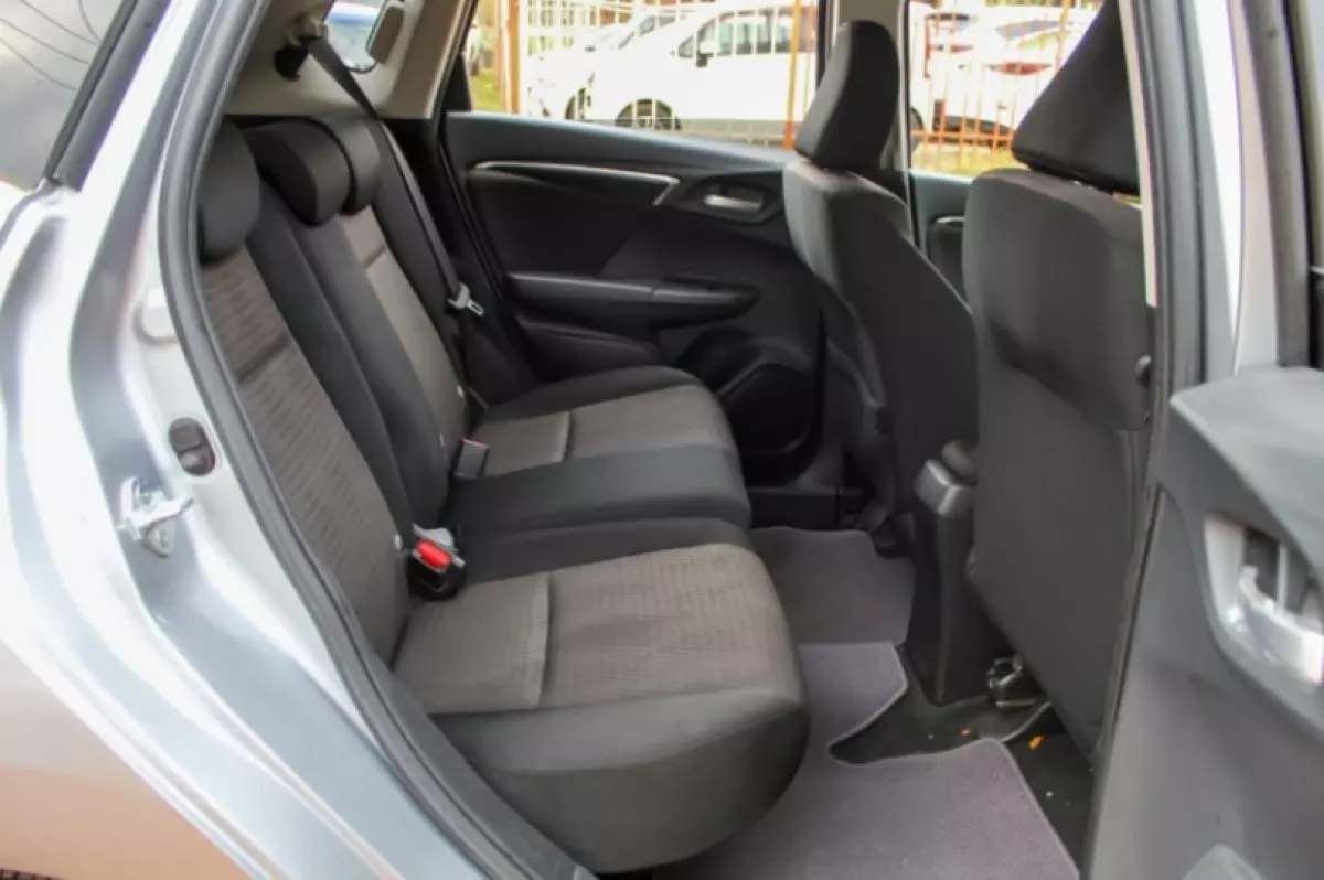 interiorBack