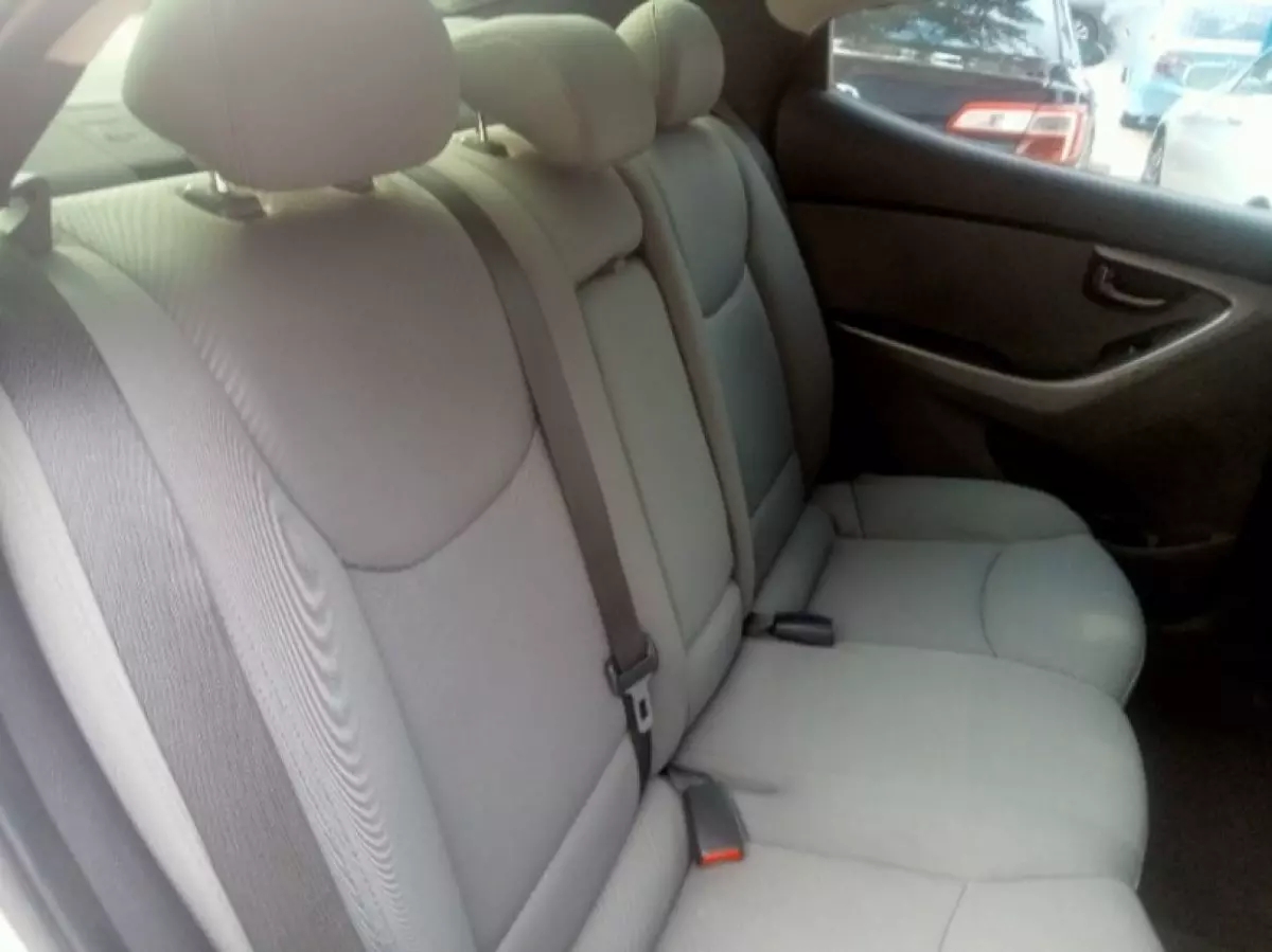 interiorBack