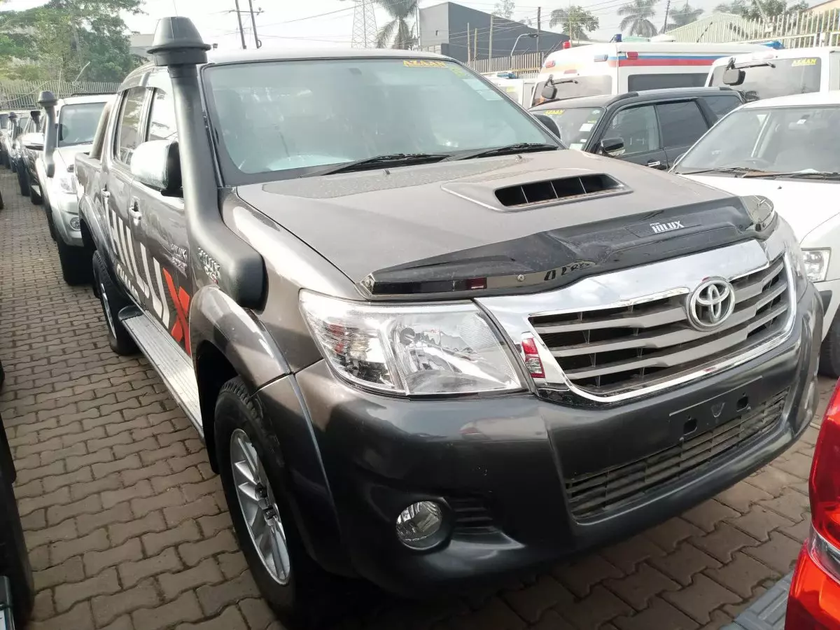 Toyota Hilux vigo  - 2011