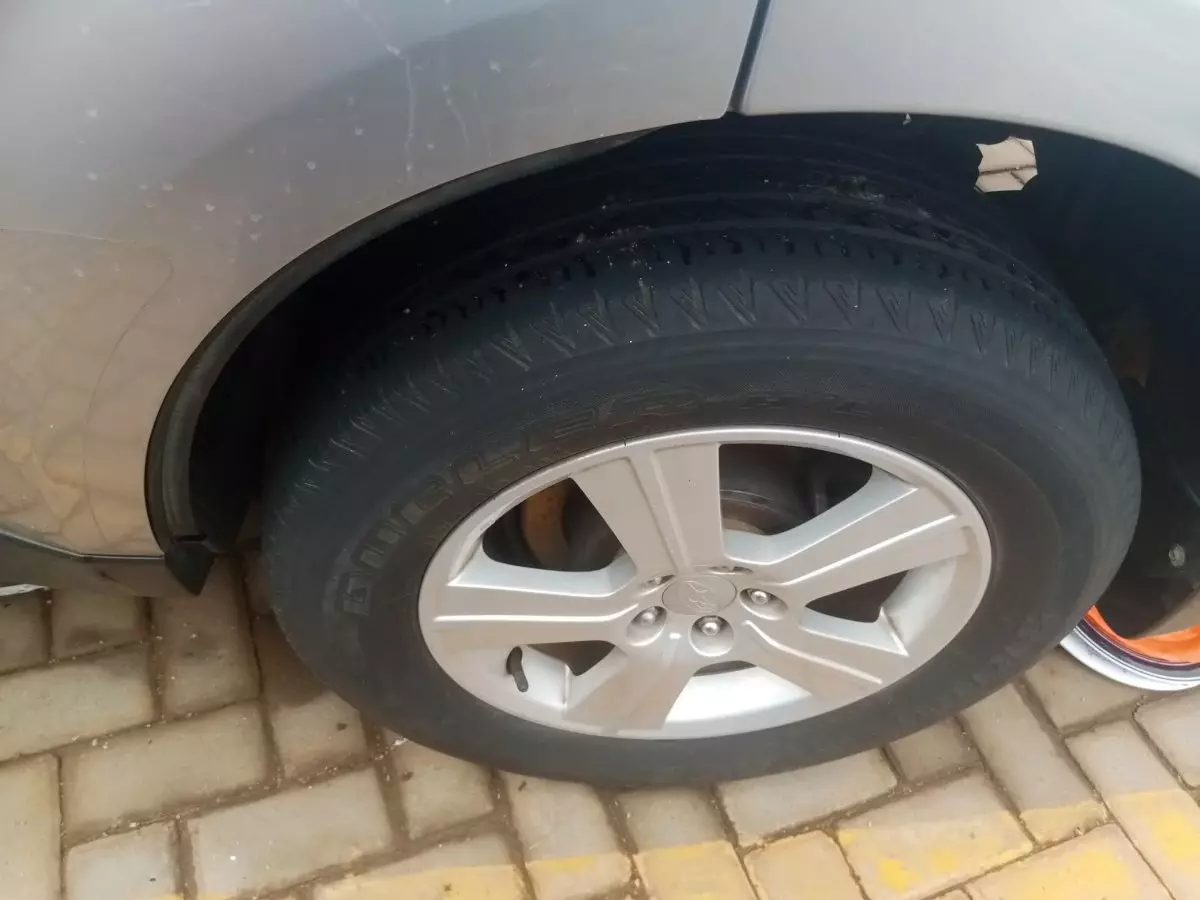 tyre0