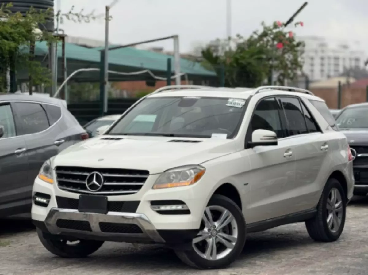 Mercedes-Benz ML 350 - 2012