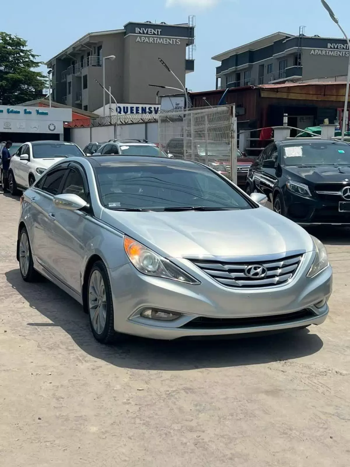 car Right Back