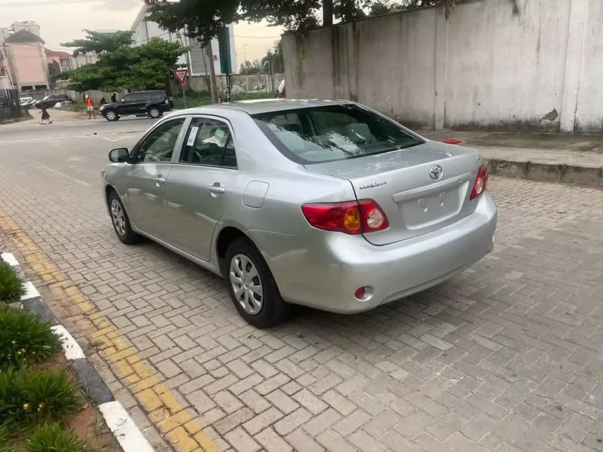 car Back