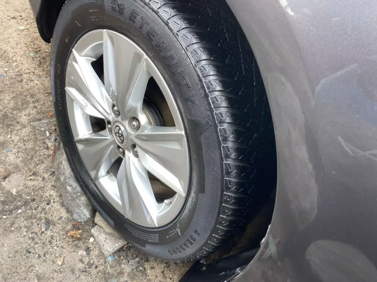 tyre2