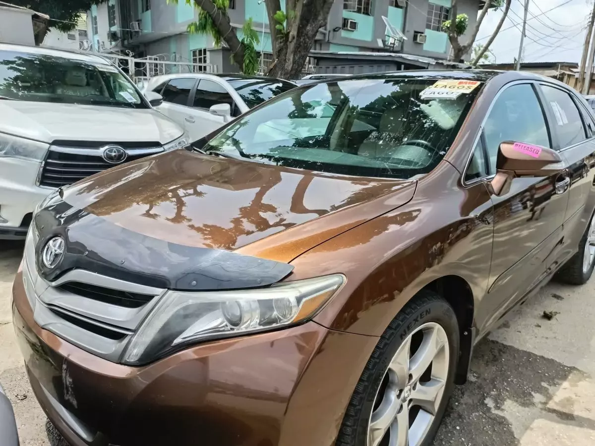 Toyota Venza - 2013