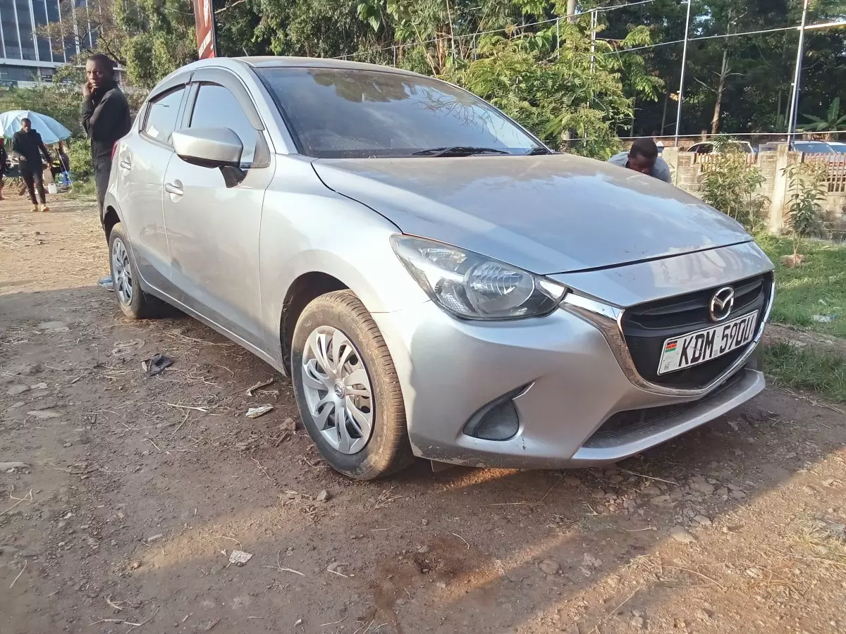 Mazda Demio - 2016