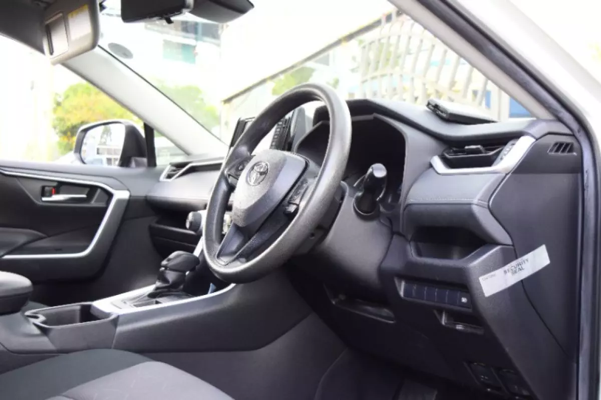 interiorFront