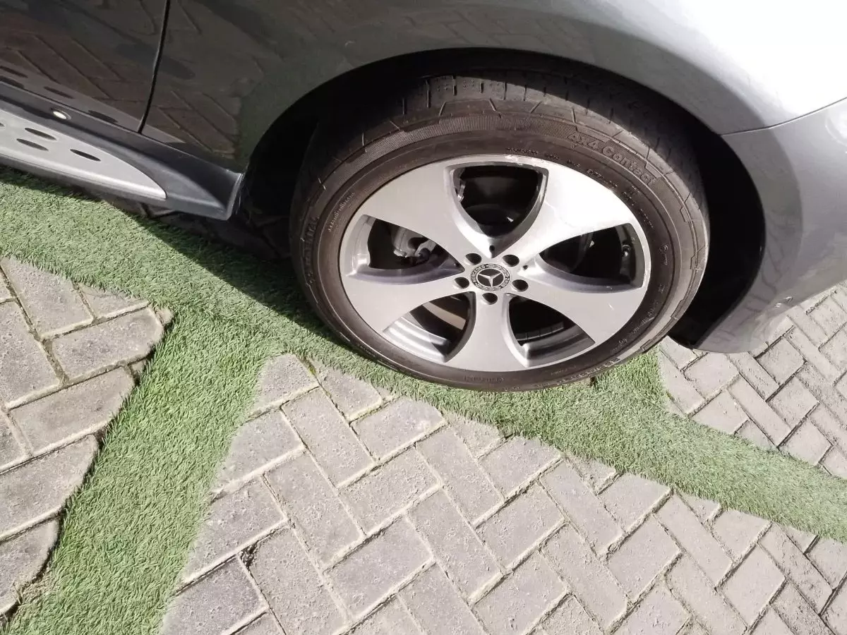 tyre0