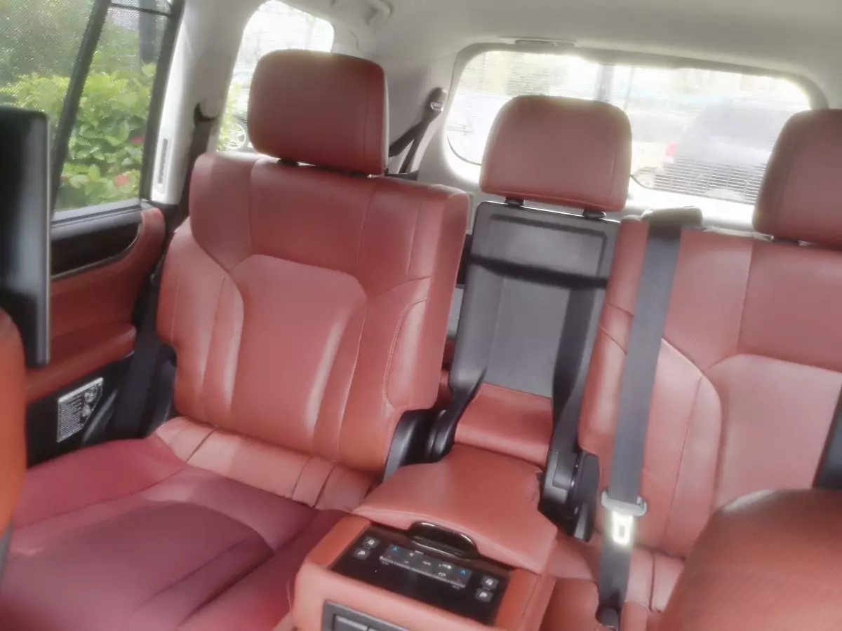 backSeat