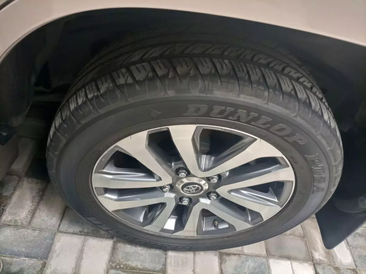 tyre2