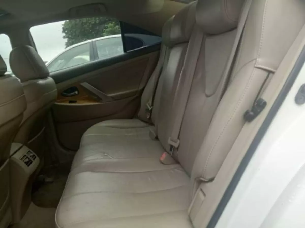 interiorBack