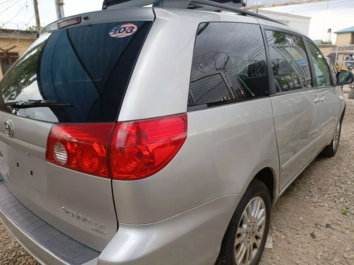 car Left