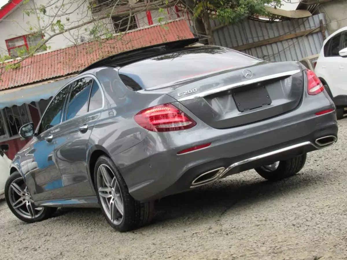 car Back