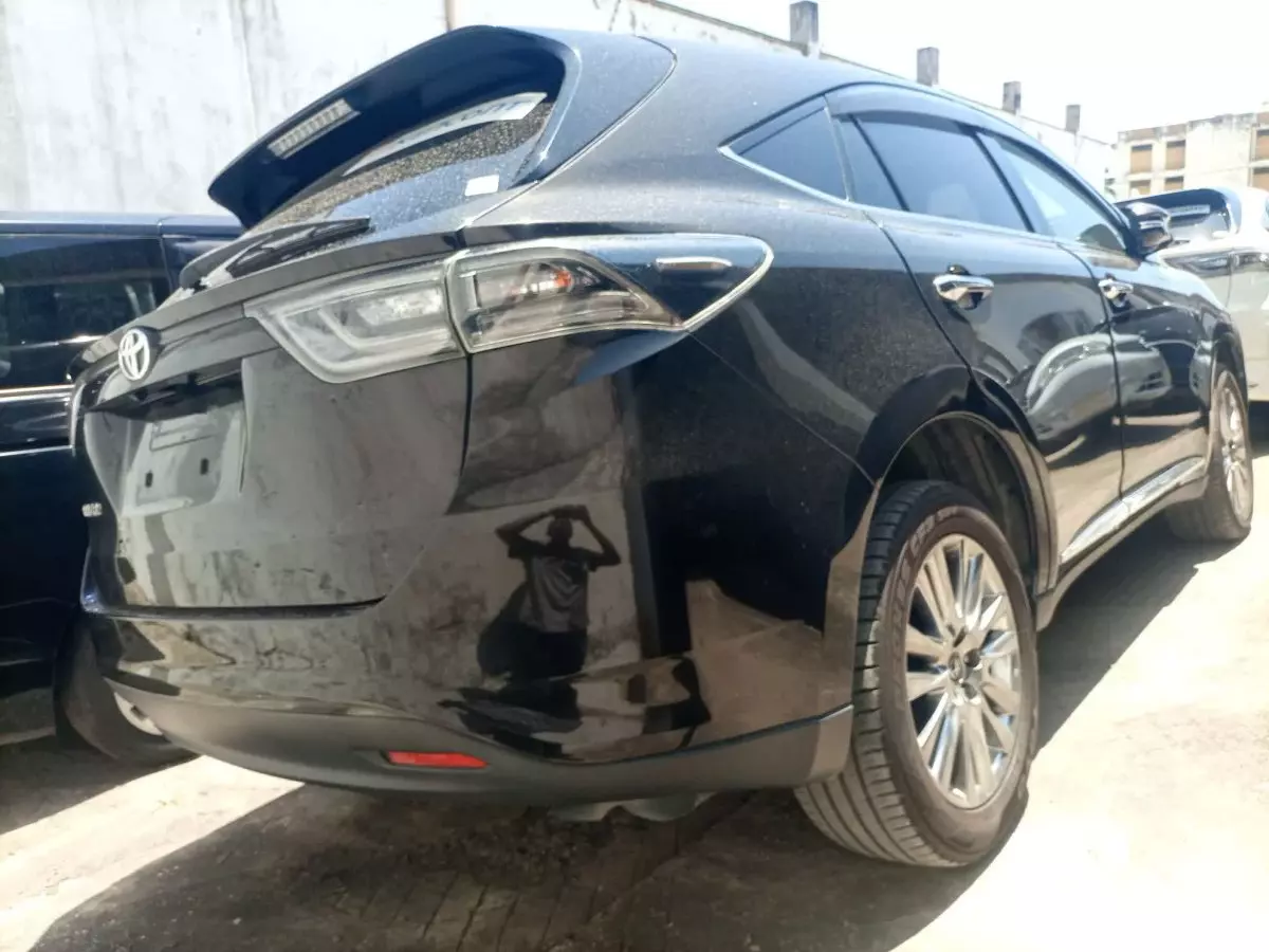 car Right Back