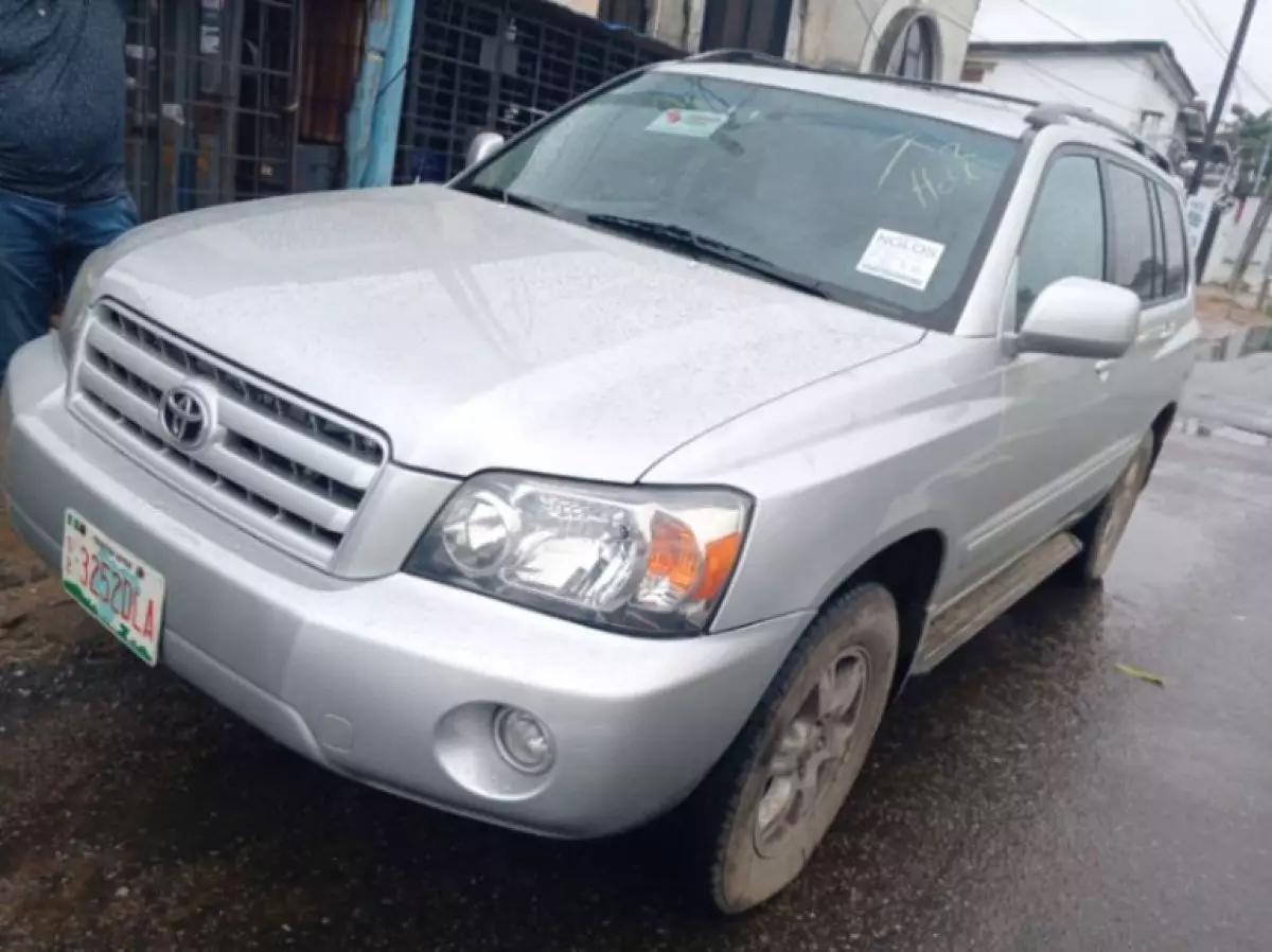 Toyota Highlander - 2005